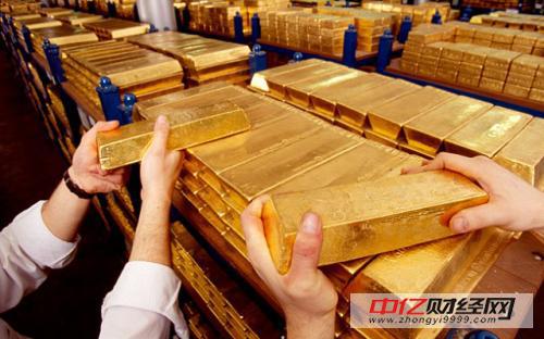 黄金价格的涨跌跟什么有关？